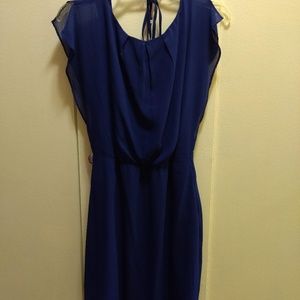 The Limited blue crepe style dress